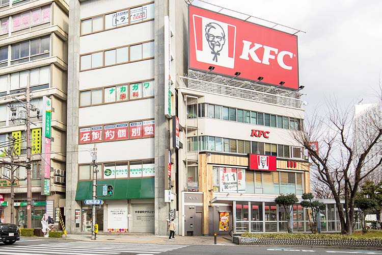 アクセス